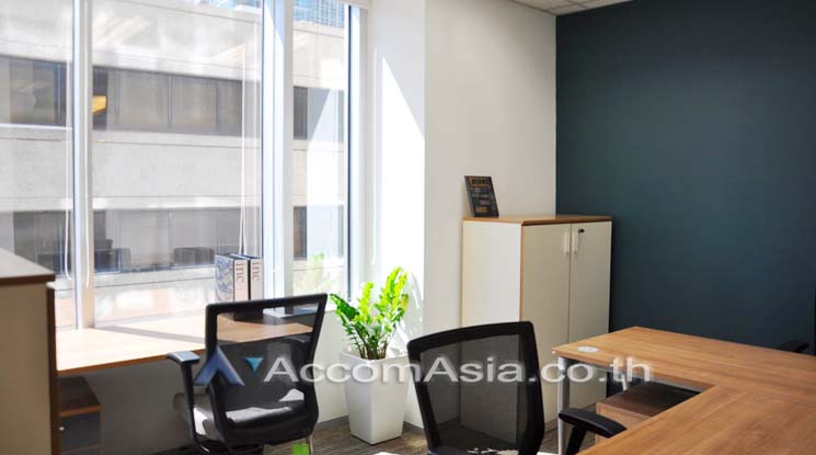 14  Office Space For Rent in Ploenchit ,Bangkok  at Q House Ploenchit Service Office AA10195